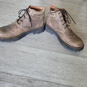 ARAIT Boots